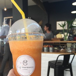 หวานน้อย สดแท้ๆ เลือกจากในตู้