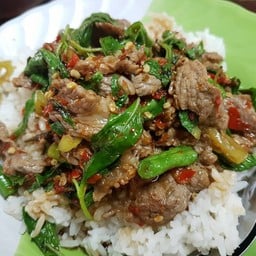 ครัวลุงจิตร-ป้าน้อย