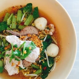ก๋วยเตี๋ยวเรือคุณนวล