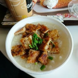 Mc Donald's โลตัส แจ้งวัฒนะ