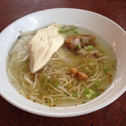 เล็กไก่กรอบ