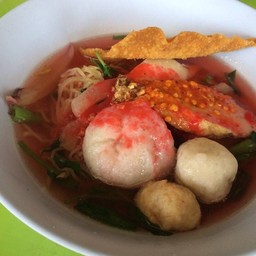 เจียงก๋วยเตี๋ยวลูกชิ้นปลา