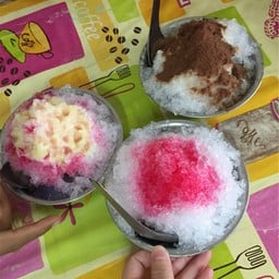 น้ำแดงนม/น้ำแดง/โอวัลติน