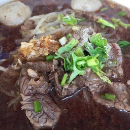 ครัวน้องอีฟ ,Ohm กาเเฟสด (ร้านค้าสวัสดิการทหาร)