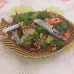 ยำปูม้าหมูยอ