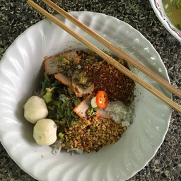 ก๋วยเตี่ยว จุดพักรถ