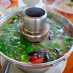 รสชาติสะใจดีแต่น่าจะมีเห็ดฟาง รับรองว่าฟิน