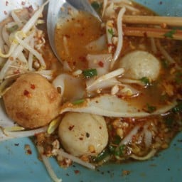 ก๋วยเตี๋ยวต้มยำ