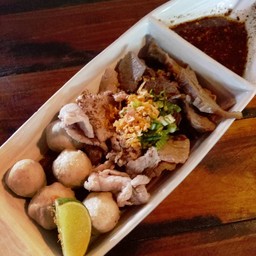 ก๋วยเตี๋ยวเรือ เมย์ ลำปาง สาขาที่ 21