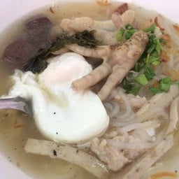 ก๋วยจั๊บนายเจี๊ยบ