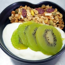 กีวี่ฉ่ำๆเปรี้ยวอมหวาน