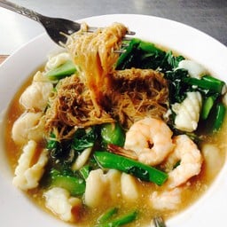 Hoy-Ka Thai Noodle Hollywood