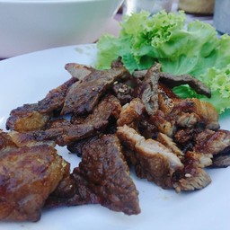 ลาบโคราช ยายป้อม