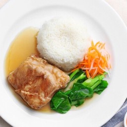 ข้าวซี่โครงหมูอบ