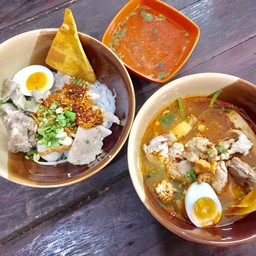 ก๋วยเตี๋ยวหมูต้มยำ Noodle Home Hatyai