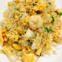 ข้าวผัดปูหรือกุ้ง