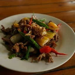 stir fried deer with black pepper paste