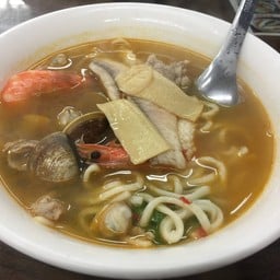 巧雅麵食館