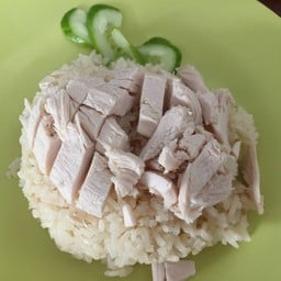 เฮียหมู ข้าวมันไก่ นครปฐม (เจ้าเก่าซอย2)
