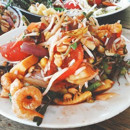 ครัวกอแก้วส้มตำเงินล้าน