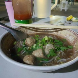 ก๋วยเตี๋ยวหมู,เนื้อ สุมาลี