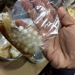 ซนอีก ยืนรอมันเบื่อหยิบของเค้ามาถ่ายเล่น 😂👍🏻