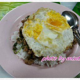 พีทรัพย์ อาหารตามสั่ง