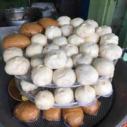 ซาลาเปาหลากรส- เปิดซึ้งมาก็นึ่งอยู่เต็มเลย