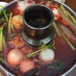เย็นตาโฟหม้อไฟ