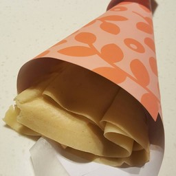 banana with custard, chocolate sac and strawberry