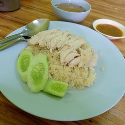 ข้าวมันไก่หน้ามอ