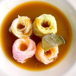 บ้านขนมจีน 7 สี