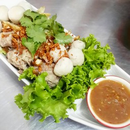 ก๋วยเตี๋ยวดู๋ดี๋ เศรษฐีเรือทอง