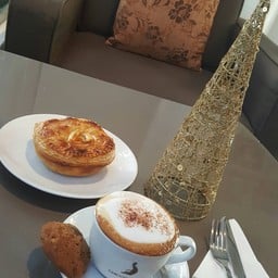 Gourmandises Café & Bakery