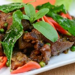 ผัดเผ็ดไก่