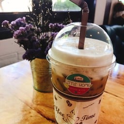 ไวท์ ช็อค ลาเต้ เย็น