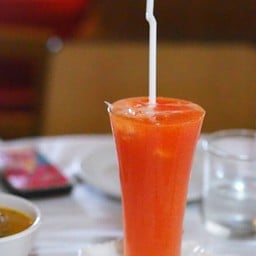 Golden Duck Restaurant Strand Road, Yangon