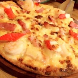 หน้านี้เด็ดสุดแล้วในบรรดาพิซซ่า เครื่องแน่น ชีสเยิ้ม แป้งบางฟินคร้า