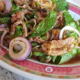ส้มตำน้องแดง