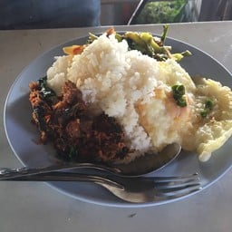 ครัวไทย ลุงเปี๊ยก-ป้าเบี้ยว