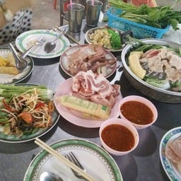 น้องยุ้ยหมูกระทะโภชนา
