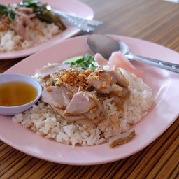 ก๋วยเตี๋ยวเป็ดตุ๋น (พ่อมั่น)