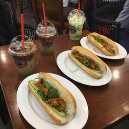 Highlands Coffee Vincom