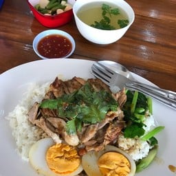 ขาหมูขั้นเทพ สาขา2