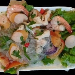 ยำวุ้นเส้นทะเลรวมมิตร