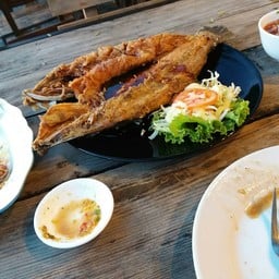 ครัวเคียงน้ำ