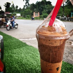 ขวัญ แกลอรี่ ฟลาวเวอร์