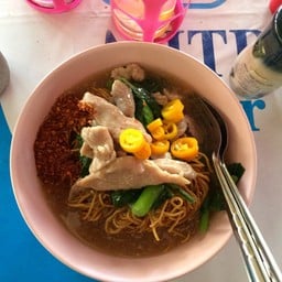 ราดหน้าสูตร 40 ปี
