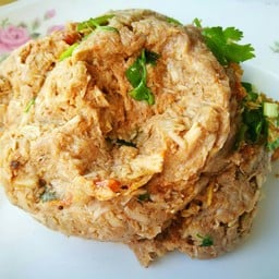 สองพี่น้องอาหารพื้นเมือง