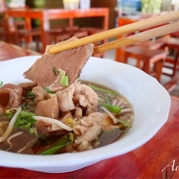 ก๋วยเตี๋ยวปลื้ม พระประแดง
